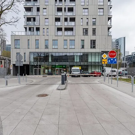 Tespis - Sokolska 30 Towers *