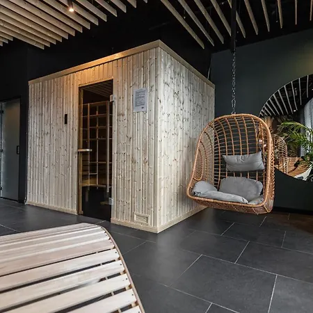 Tespis - Sokolska 30 Towers