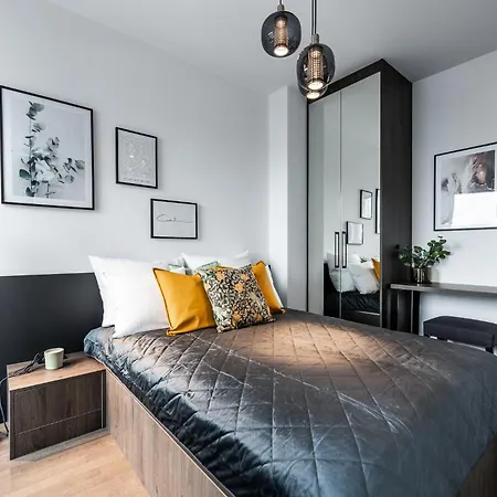 Tespis - Sokolska 30 Towers *