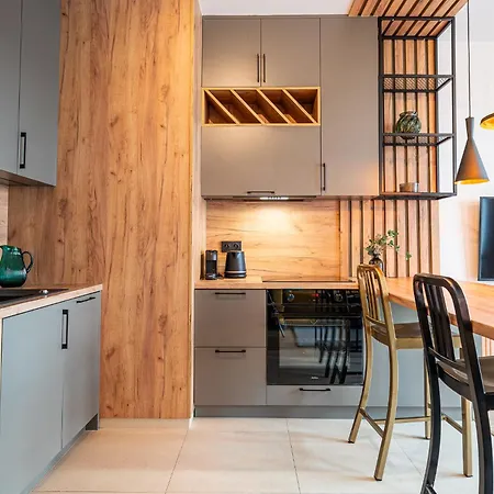 Tespis - Sokolska 30 Towers *