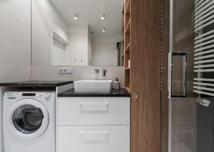 Tespis - Sokolska 30 Towers