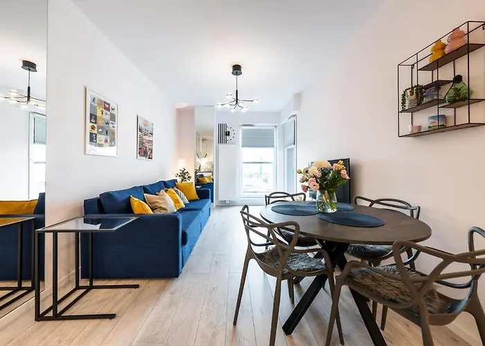 Tespis - Sokolska 30 Towers