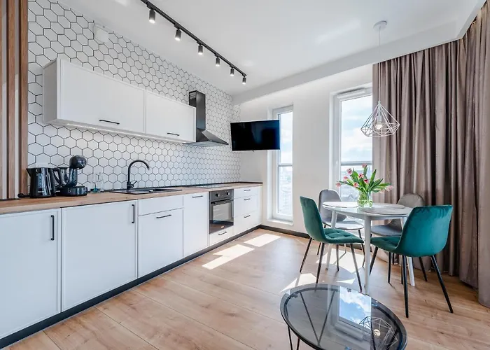 Tespis - Sokolska 30 Towers