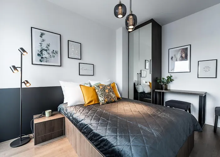 Tespis - Sokolska 30 Towers *